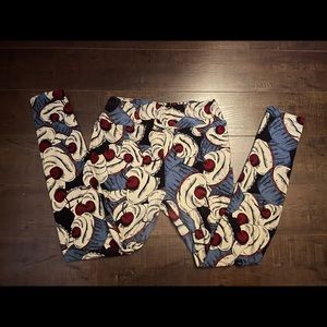 Lularoe cupcakes 🧁 ❤️